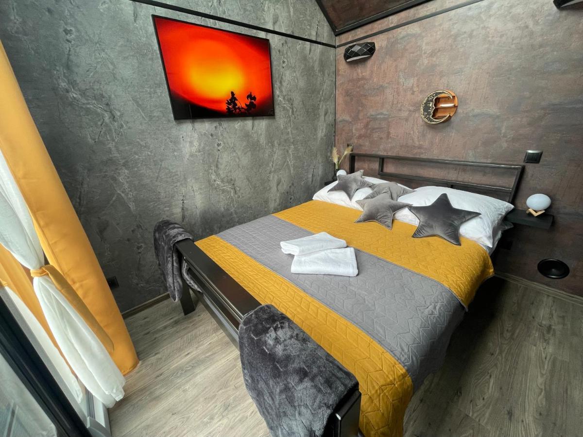 Moon Hill'S Lord Apartamento Jezow Sudecki Exterior foto